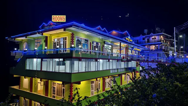 HOTEL OJAS & RESTAURANT!