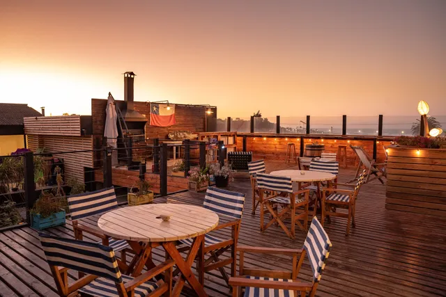 Lof Pichilemu Hostal