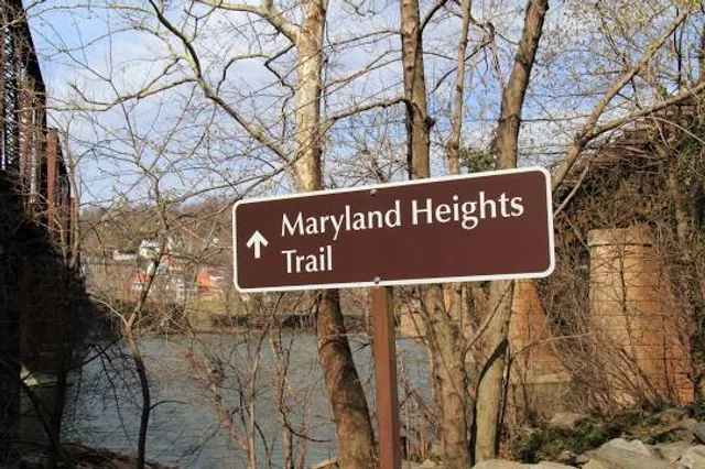 Maryland Heights Trailhead