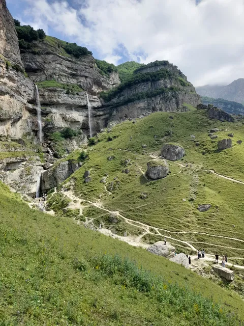 Laza Waterfalls - Laza şəlalə