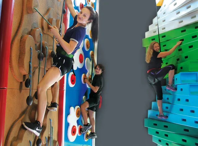 Escalade Clip 'n Climb Laval