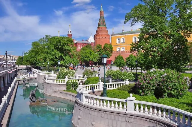 Alexander Garden