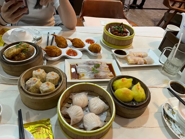 Hào Huê Quán - Dimsum & Alacarte