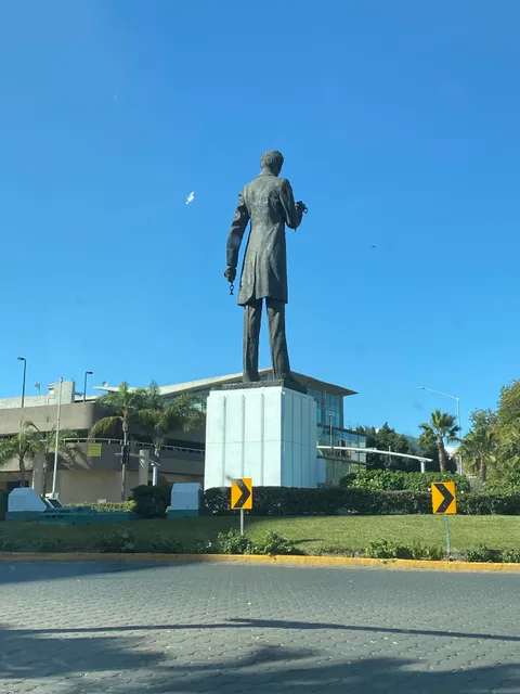 Monument to Abraham Lincoln
