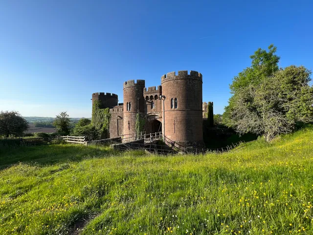Pembridge Castle
