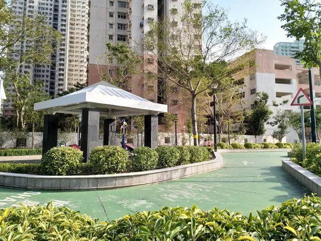Siu Sai Wan Road Garden