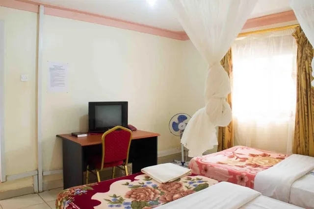 Hotel Nok Continental