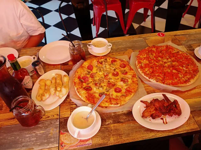 US PIZZA - Mount Austin, Johor Bahru