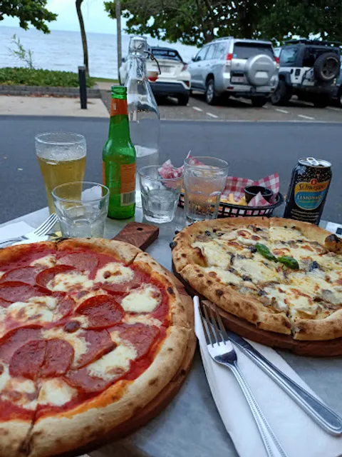 The Beach House at Trinity Beach