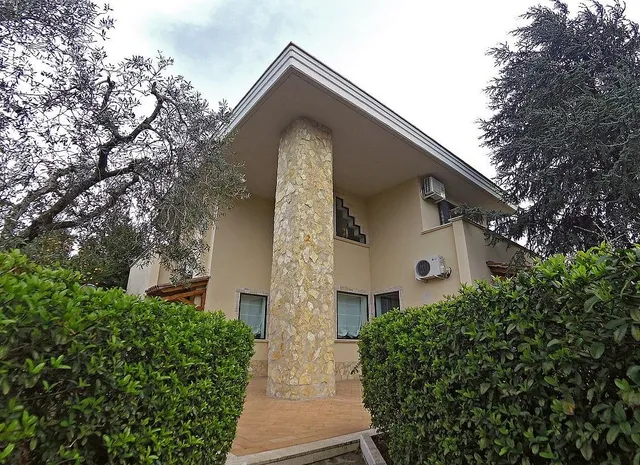 Romana Bed & Breakfast