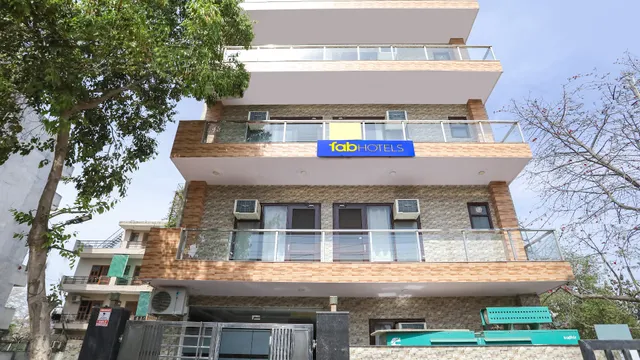 FabExpress Star Corporate Suite I