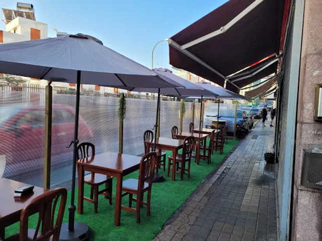 Cafeteria Altavista, Ca Cesar