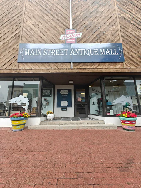 Main Street Antique Mall - Marinette, WI