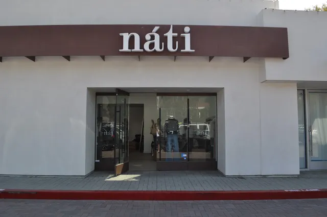 Nati Boutique Cross Creek