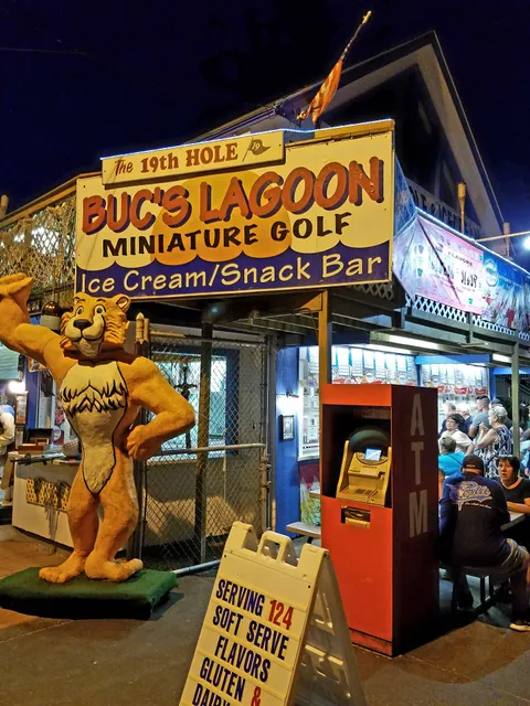 Buc's Minigolf And Ice Cream