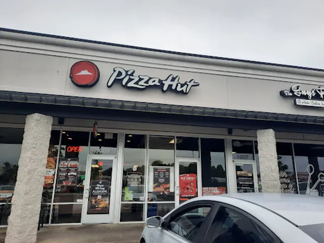 Pizza Hut