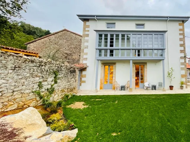 La Casa de los Miradores