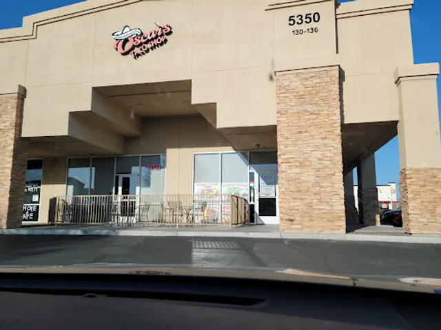 Oscar's Taco Shop