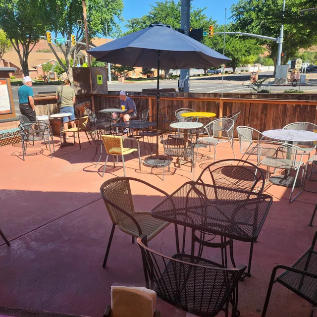 Jakey Leigh's Café Bakery