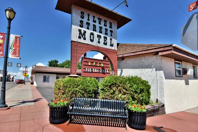 Love Hotels on Silver Street at Hurley WI