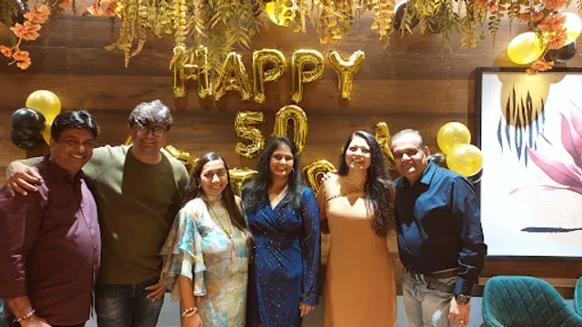 GOSSSIP CORNER - Resto . Cafe . Banquet