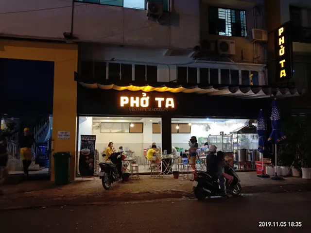 GUTA CAFE - 43D HỒ VĂN HUÊ