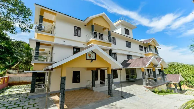 OYO Sierra Vista Apartments