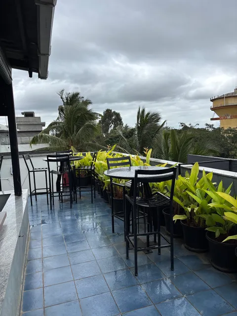 TIPSY TOP Rooftop Restaurant