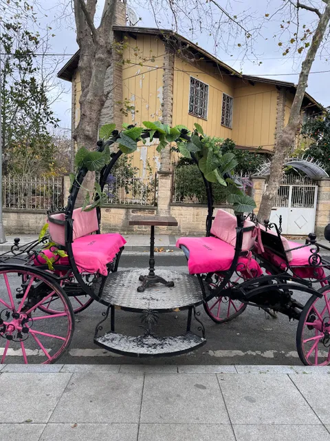 Blackwell Sushi Station