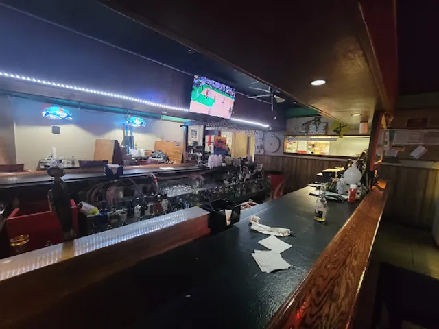 Tropics Restaurant & Nightclub