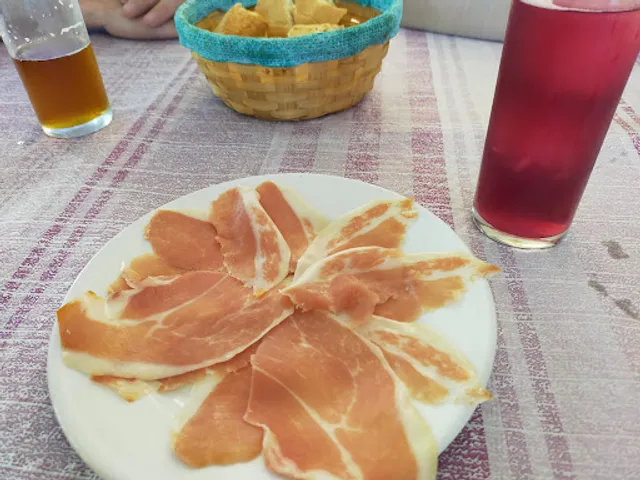 Café bar La Parada de Caniles