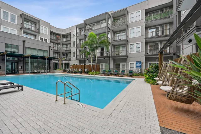 Ridley on Main Apartments