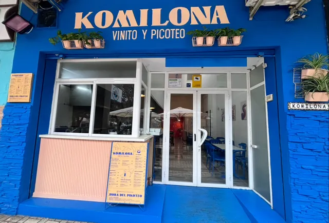 KOMILONA vinito y picoteo