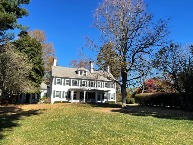 Tatum Park, Holland Activity Center