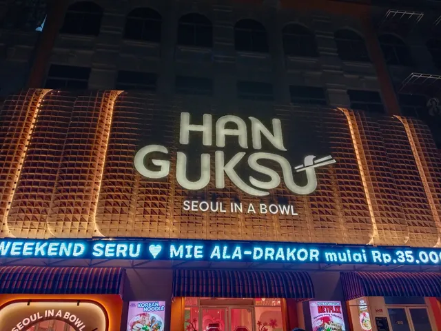 Han Guksu Korean Noodle Green Lake City