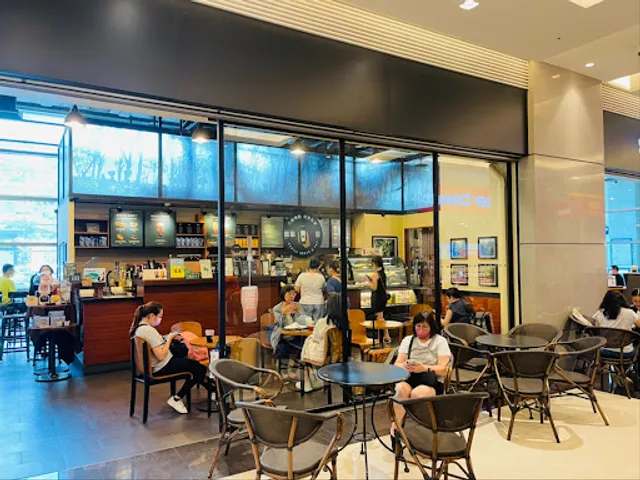 STARBUCKS Nangang Station Shop