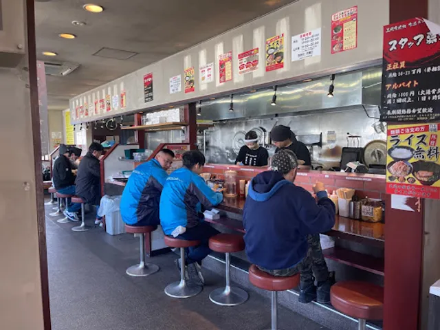 王道家直伝家系ラーメンみなみ家