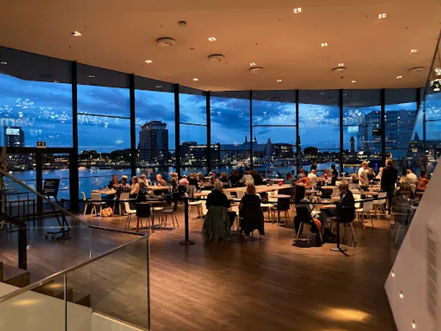 Eye Bar & Restaurant