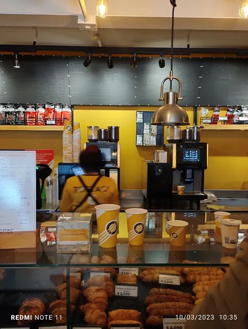 TOSTAO' Café y PAN - Universal Calle 53