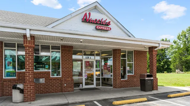 Nuccio's Ristorante & Pizza