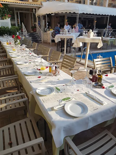 Telesilla Lounge “Bites & Cocktails”