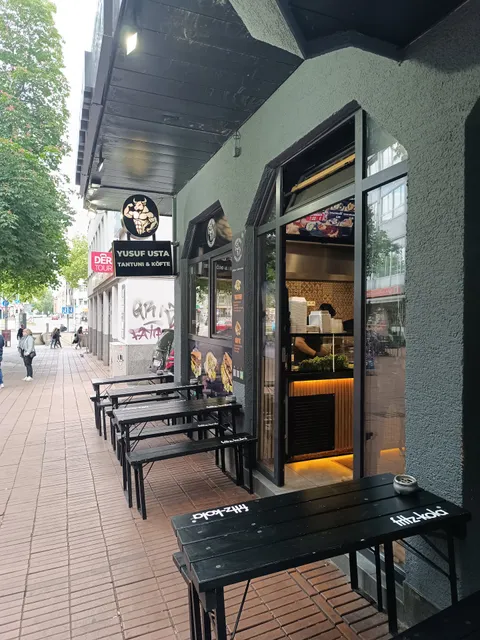 YUSUF USTA Tantuni Köfte