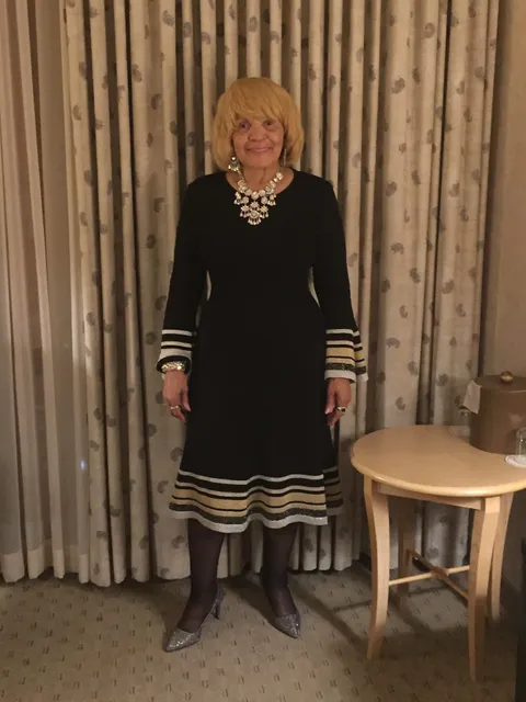 Sofia's Men's and Women's Tailoring and Alterations