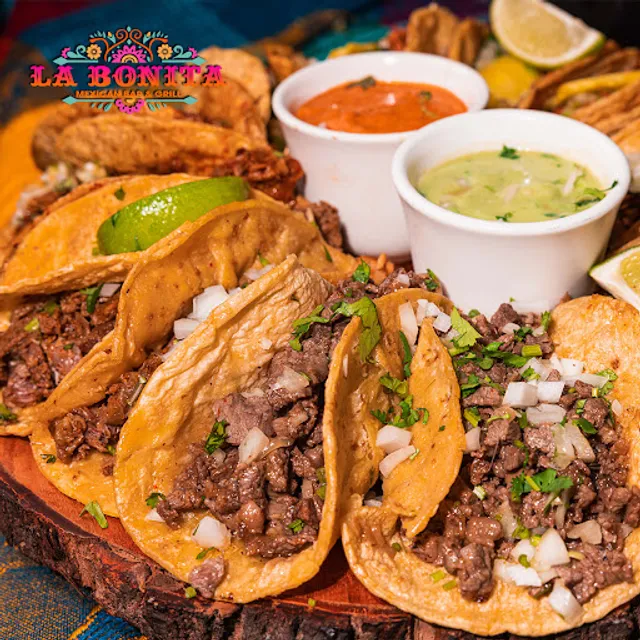 La Bonita Mexican Bar & Grill
