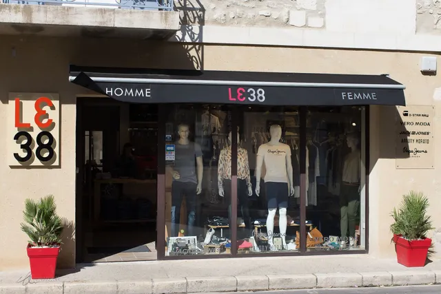 Boutique le 38