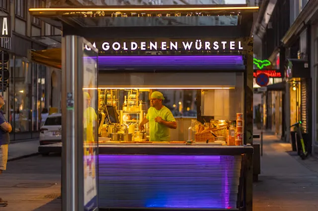 Würstelstand - Zum Goldenen Würstel I