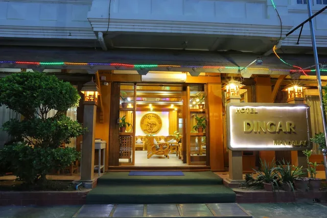 Hotel Dingar