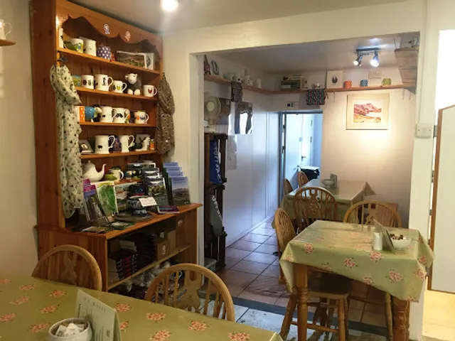 The Flock-Inn Tearoom