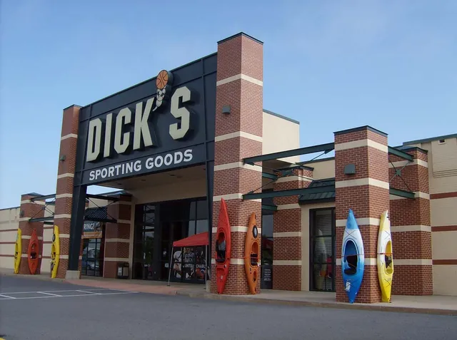 DICK'S Sporting Goods