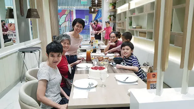 Kuya J Robinsons Galleria South